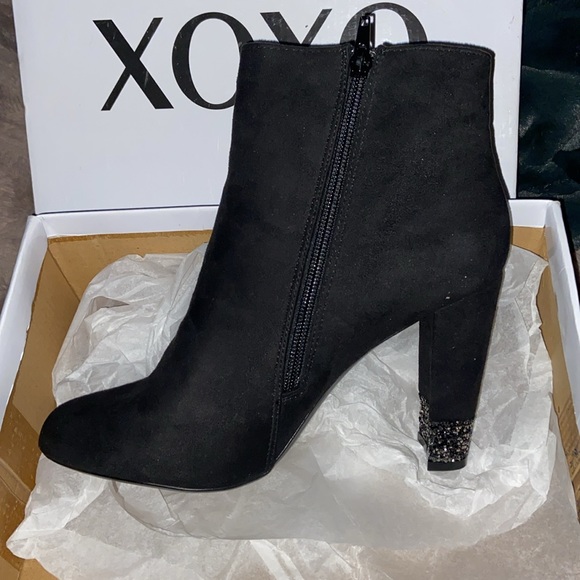 XOXO black faux suede silver glitter on heels size 10 NIB - Picture 2 of 9